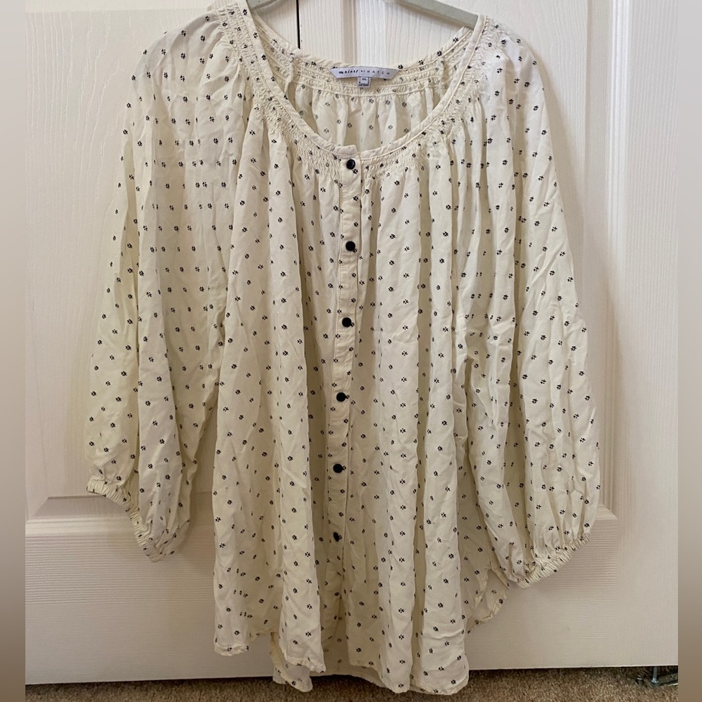 Maternity blouse NWOT